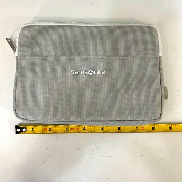 Samsonite small padded travel bag - Picture 1 of 4